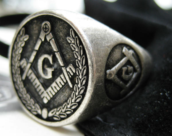 anello massoneria