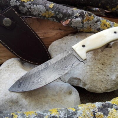 coltello artigianale lama damasco 180 strati