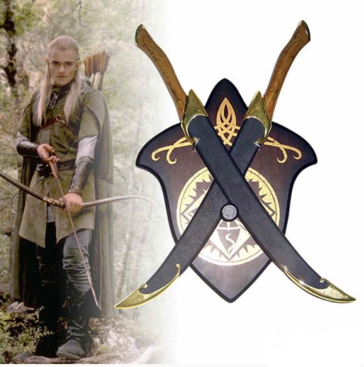 il signore degli anelli :pugnali di legolas con fodero