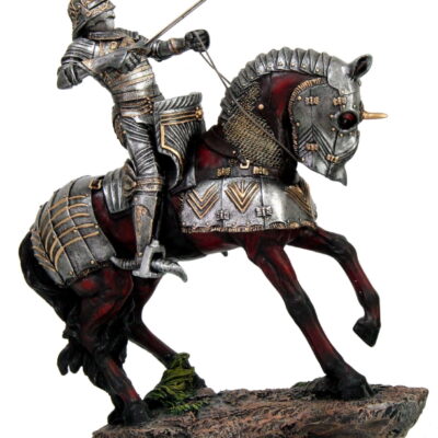 cavaliere medievale con spada grande