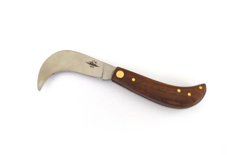 coltello artigianale roncola m46