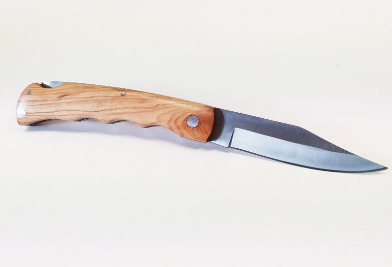 coltello artigianale in legno ulivo lama cm 9