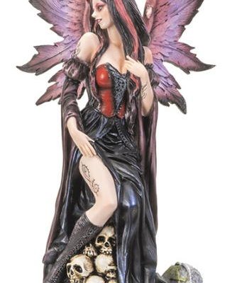 ggthic fairy con teschi